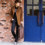 พร้อมส่ง เสื้อกันหนาว ผู้ชาย สีน้ำตาล ผ้าวูล กระดุมหน้า 2 แถว กระเป๋าข้างใช้งานได้ มีซับในทั้งตัว