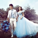 PW106 - **พรีออเดอร์** ชุดคู่ถ่ายพรีเวดดิ้ง (prewedding dress) & ชุดแต่งงานแฟนซี (Fancy wedding dress)ชายหญิง "ธีมสีฟ้า-ขาว"