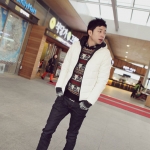 เสื้อกันหนาวแฟชั่น เสื้อลุยหิมะ เสื้อกันลม พร้อมส่ง สีขาว ซิปหน้า มีฮู้ด ใส่ไปต่างประเทศได้ ใส่แล้วอุ่นมากๆ