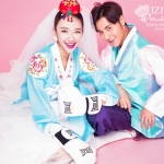 PW373 - **พรีออเดอร์เช่า 5,500 ชุดฮันบกเกาหลีทั้งเซ็ทค่ะ** ชุดคู่ถ่ายพรีเวดดิ้ง (prewedding dress) & ชุดแต่งงานแฟนซี (Fancy wedding dress)ชายหญิง "ธีมสีครีมเขียวอ่อน"