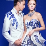 PW376 - **พรีออเดอร์**ชุดจีนสีน้ำเงินสไตล์โมเดริ์น ชุดคู่ถ่ายพรีเวดดิ้ง (prewedding dress) & ชุดแต่งงานแฟนซี (Fancy wedding dress)ชายหญิง "ธีมสีน้ำเงินขาว"