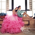 PW242 - **พร้อมส่ง**เฉพาะชุดผู้หญิง ชุดคู่ถ่ายพรีเวดดิ้ง (prewedding dress) & ชุดแต่งงานแฟนซี (Fancy wedding dress)ชายหญิง "ธีมสีชมพู-เขียว"