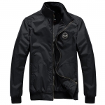 พร้อมส่ง แจ็คเก็ตผู้ชาย สีดำ ซิปหน้า แต่งโลโก้ สไตล์เสื้อนักบิน ใส่ไปต่างประเทศได้ ใส่แล้วอุ่นมากๆ