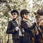 PW169 -**พร้อมส่งทั้งเซ็ท**ชุดคู่ถ่ายพรีเวดดิ้ง (prewedding dress) & ชุดแต่งงานแฟนซี (Fancy wedding dress)ชายหญิง "ธีมชุดขี่ม้า"