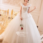 BR302 **พรีออเดอร์**ชุดแต่งงาน&ชุดเจ้าสาวแบบยาวสีขาวเกรดพรีเมี่ยม หรูหราน่ารัก สวยโดดเด่นไม่ซ้ำใคร