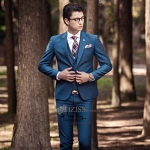 ST038- **พรีออเดอร์**สูทผู้ชายสีฟ้าอมน้ำเงินแขนยาว พร้อมกางเกง ชุดสูทเจ้าบ่าว สูทแฟนซี ถ่ายพรีเวดดิ้ง & ชุดแต่งงานแฟนซี (Fancy wedding dress) สูทผู้ชายสีฟ้าอมน้ำเงิน