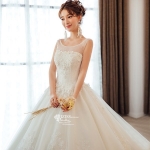 BR356 **พรีออเดอร์**ชุดแต่งงาน&ชุดเจ้าสาวแบบยาวอลังการ สีขาวเกรดพรีเมี่ยม หรูหราน่ารัก สวยโดดเด่นไม่ซ้ำใคร