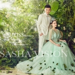 PW569- **พรีออเดอร์ค่ะ**ชุดคู่ถ่ายพรีเวดดิ้ง (prewedding dress) & ชุดแต่งงานแฟนซี (Fancy wedding dress)ชายหญิง "ธีมสีเขียว ขาว"