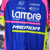 เสื้อปั่นจักรยาน Merida เบอร์ 6 สำหรับคนสูง 180 น้ำหนัก 80-90 กก.