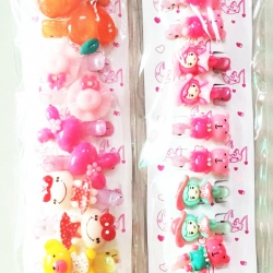 กิ๊บปากเป็ดการ์ตูนคละ 12 ชิ้น