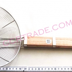 กระชอนตักทอดด้ามไม้ หน้า 22 ซม. (1x3)