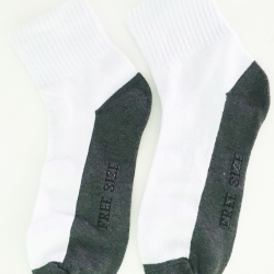 ถุงเท้านักเรียน ขาว-เทา (อายุ 9-12 ขวบ)