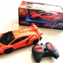รถแลมโบกีนี่บังคับ+รีโมทไร้สาย มีไฟหน้า แถมถ่านชาร์ทกล่อง 27 ซม.(1x3)