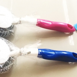 แปรงขัดกะทะด้ามสี 25 ซม.