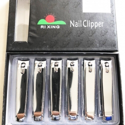 กรรไกรตัดเล็บใหญ่ กล่องดำ 1.5x8 ซม.