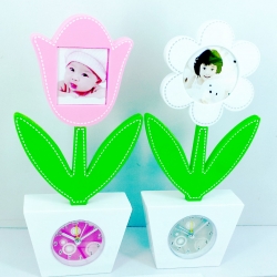 นาฬิกากระถางดอกไม้กรอบรูป (1x3)