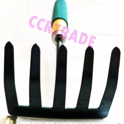 คราดเหล็กจัมโบ้ ด้ามไม้ 29 ซม.