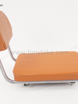 ที่นั่งเด็ก ติดตะแกรงหลัง มีพนักพิง สีน้ำตาล