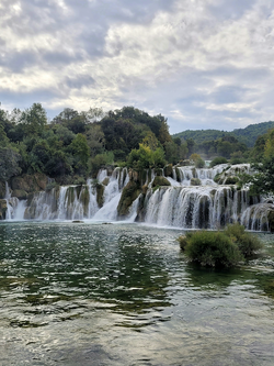 วอลเปเปอร์ภาพน้ำตก (สั่งผลิต)