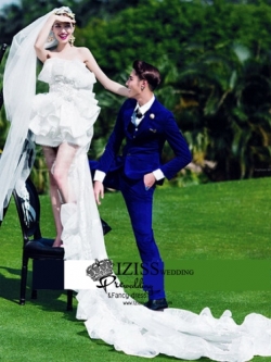 PW364 - **พรีออเดอร์ค่ะ** ชุดคู่ถ่ายพรีเวดดิ้ง (prewedding dress) & ชุดแต่งงานแฟนซี (Fancy wedding dress)ชายหญิง "ธีมสีแดง-น้ำเงินเข้ม"