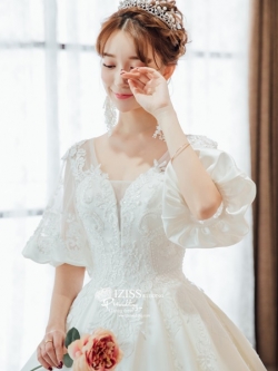 BR345 **พรีออเดอร์**ชุดแต่งงาน&ชุดเจ้าสาวแบบยาวอลังการ สีขาวเกรดพรีเมี่ยม หรูหราน่ารัก สวยโดดเด่นไม่ซ้ำใคร