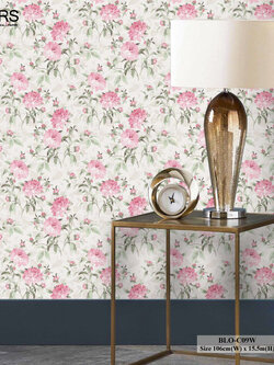 วอลเปเปอร์ลายดอกไม้สีชมพู พื้นสีครีมขาว BLO-C09W