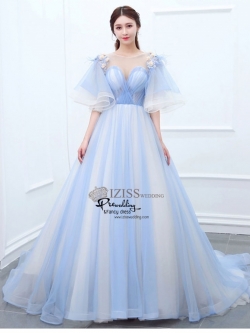 PW603- **พรีออเดอร์**ชุดแต่งงานแฟนซี ชุดเดรสสีฟ้า ชุดถ่ายพรีเวดดิ้ง (prewedding dress) & ชุดแต่งงานแฟนซี (Fancy wedding dress) "ธีมสีฟ้า"