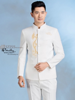 ST086 **พรีออเดอร์**สูทจีนผู้ชายสีขาวแขนยาวปักลายมังกรสีทอง ติดกระดุมสีขาว พร้อมกางเกงสีขาวขาสอบ ชุดสูทเจ้าบ่าว สูทแฟนซี ถ่ายพรีเวดดิ้ง & ชุดแต่งงานแฟนซี (Fancy wedding dress) สูทผู้ชายสีขาว