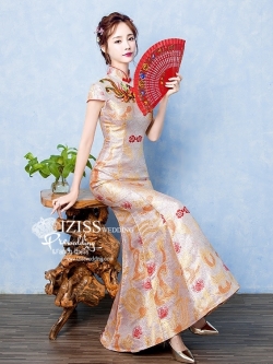 PW509 - **พรีออเดอร์** ชุดกี่เพ้าสีเงินสลับทองแขนสั้น ชุดยกน้ำชา ชุดคู่ถ่ายพรีเวดดิ้ง (prewedding dress) & ชุดแต่งงานแฟนซี (Fancy wedding dress)ชายหญิง "ธีมสีเงินสลับทอง"