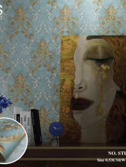 วอลเปเปอร์ ลายหลุยส์สีครีมทอง พื้นสีเขียวอ่อน No.STL-J56