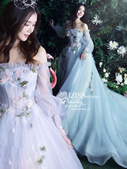 PW627 **พร้อมส่งชุดพรีเวดดิ้งผู้หญิงสีฟ้า** ชุดคู่ถ่ายพรีเวดดิ้ง (prewedding dress) & ชุดแต่งงานแฟนซี (Fancy wedding dress)ชายหญิง "ธีมสีฟ้า"