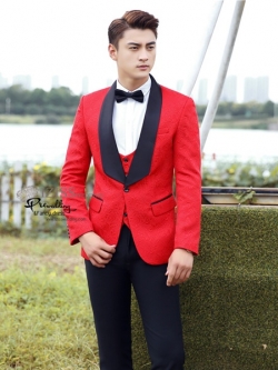ST114- **พรีออเดอร์**สูทแฟนซีผู้ชายสีแดงเนื้อนูนลายดอกไม้ พร้อมกั๊กและกางเกง ชุดสูทเจ้าบ่าว สูทแฟนซี ถ่ายพรีเวดดิ้ง & ชุดแต่งงานแฟนซี (Fancy wedding dress) สูทผู้ชายสีแดงดำ