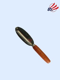 มีดขูดผิวมะพร้าว มีดทิวมะพร้าวด้ามไม้