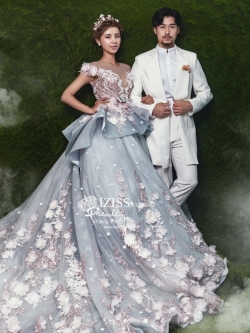 PW475- **พรีออเดอร์เฉพาะชุดผู้หญิง**ชุดแต่งงานแฟนซี ชุดเดรสสีเทาชมพู ชุดถ่ายพรีเวดดิ้ง (prewedding dress) & ชุดแต่งงานแฟนซี (Fancy wedding dress) "ธีมสีเทาชมพู"