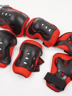 สนับเข่าเด็ก 6 ชิ้น สนับเข่า สนับศอก สนับมือ สีแดงดำ
