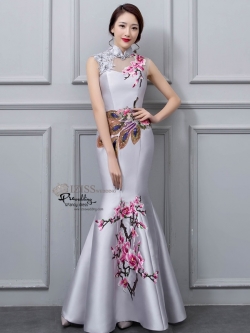 PW608- **พร้อมส่งสีเทาเงิน**ชุดกี่เพ้ายาว ชุดยกน้ำชา ชุดถ่ายพรีเวดดิ้ง (prewedding dress) & ชุดแต่งงานแฟนซี (Fancy wedding dress) "ธีมสีเทาเงิน"