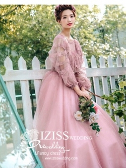 PW566- **พร้อมส่งค่ะ**ชุดคู่ถ่ายพรีเวดดิ้ง (prewedding dress) & ชุดแต่งงานแฟนซี (Fancy wedding dress)ชายหญิง "ธีมสีชมพูกลีบบัว"