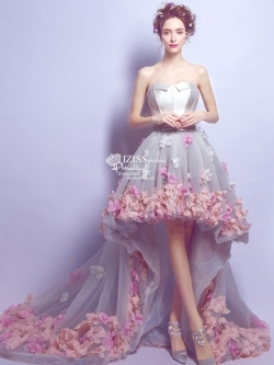 DS034 - **พร้อมส่ง**ชุดราตรีหรู เดรสหน้าสั้นหลังยาวออกงาน (semi-long dresses) ชุดไปงานแต่งงานสวยๆ ชุดยกน้ำชา "ธีมสีขาวดอกไม้"