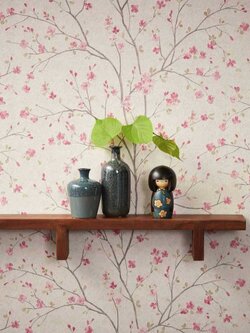 วอลเปเปอร์ ลายดอกซากุระสีชมพู พื้นสีน้ำตาลอ่อน MTS2-M68