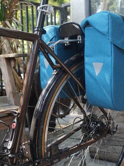 VINCITA : B084U กระเป๋าแพนเนียร์คู่ BOBBY