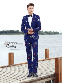ST111- **พรีออเดอร์**สูทแฟนซีผู้ชายสีน้ำเงินลายดอกไม้ พร้อมกางเกง ชุดสูทเจ้าบ่าว สูทแฟนซี ถ่ายพรีเวดดิ้ง & ชุดแต่งงานแฟนซี (Fancy wedding dress) สูทผู้ชายสีน้ำเงินลายดอกไม้