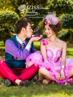 PW474- **พรีออเดอร์เฉพาะชุดผู้หญิงสีชมพู**ชุดแต่งงานแฟนซี ชุดเดรสสีชมพู ชุดยกน้ำชา ชุดถ่ายพรีเวดดิ้ง (prewedding dress) & ชุดแต่งงานแฟนซี (Fancy wedding dress) "ธีมสีชมพู"