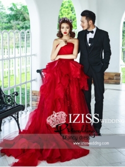 PW268 **พรีออเดอร์ค่ะ** ชุดคู่ถ่ายพรีเวดดิ้ง (prewedding dress) & ชุดแต่งงานแฟนซี (Fancy wedding dress)ชายหญิง "ธีมสีแดงดำ"