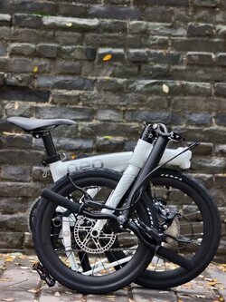 Java : NEO จักรยานพับได้ แบบม้วนหาง 9 สปีด ดิสเบรกน้ำมัน น้ำหนักเบา