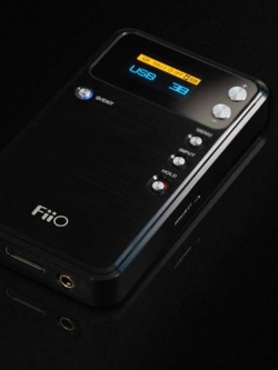 FiiO E17 Alpen Amplifier + USB DAC