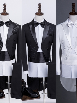 ST133- **พรีออเดอร์**สูททักสิโด้ผู้ชายสีขาว สูททักซิโด้สีดำ แขนยาว พร้อมแถบคาดเอว และกางเกง ชุดสูทเจ้าบ่าว สูทแฟนซี ถ่ายพรีเวดดิ้ง & ชุดแต่งงานแฟนซี (Fancy wedding dress) สูททักสิโด้ผู้ชายสีขาวและสีดำ