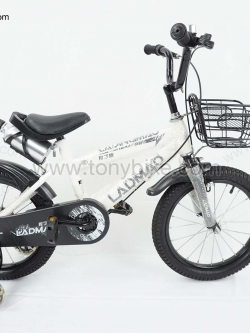 จักรยานเด็ก ล้อ 16 นิ้ว แฮนด์สูง กระติกอลูมิเนียม สีขาว
