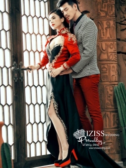 PW196 - Pre order ชุดคู่ถ่ายพรีเวดดิ้ง (prewedding dress) & ชุดแต่งงานแฟนซี (Fancy wedding dress)ชายหญิง "ธีมสีแดง-เทา"