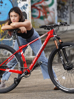 TrinX : V1000 Pro 2022 เสือภูเขา 29" เฟรมคาร์บอน เกียร์ Shimano SLX 12 สปีด แกนสอด ดิสเบรคน้ำมัน Shimano