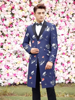 ST112- **พรีออเดอร์**สูทยาวแฟนซีผู้ชายสีน้ำเงินลายดอกไม้ ชุดสูทเจ้าบ่าว สูทแฟนซี ถ่ายพรีเวดดิ้ง & ชุดแต่งงานแฟนซี (Fancy wedding dress) สูทยาวผู้ชายสีน้ำเงินลายดอกไม้